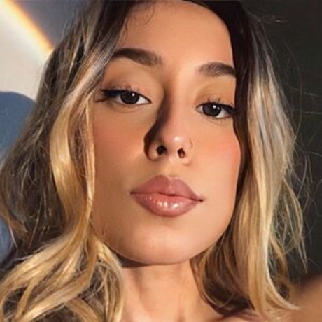 Crys ASMR only fans pics