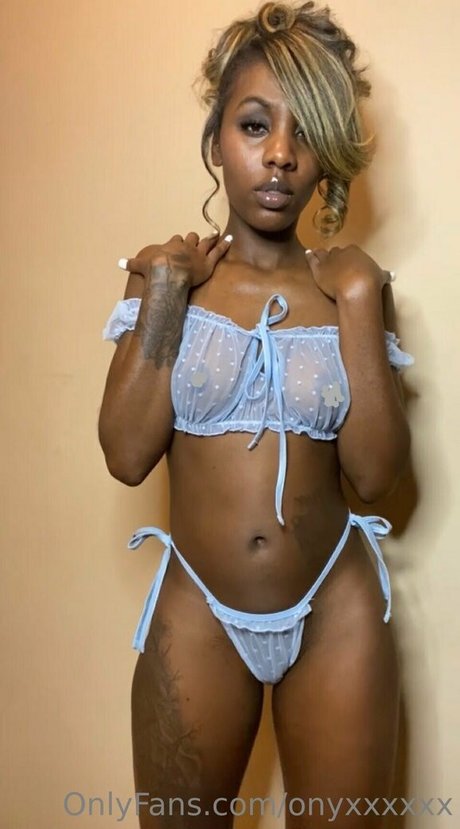 onyxxxxxx onlyfans fuck