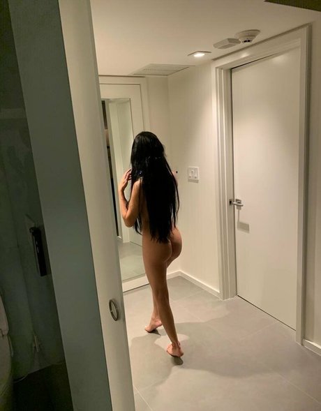 Lilveronicar onlyfans pictures