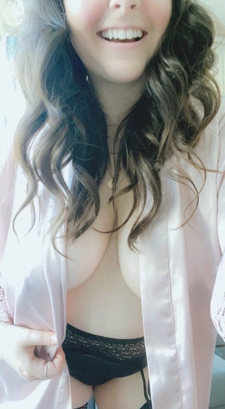 emmanextdoor tits onlyfans