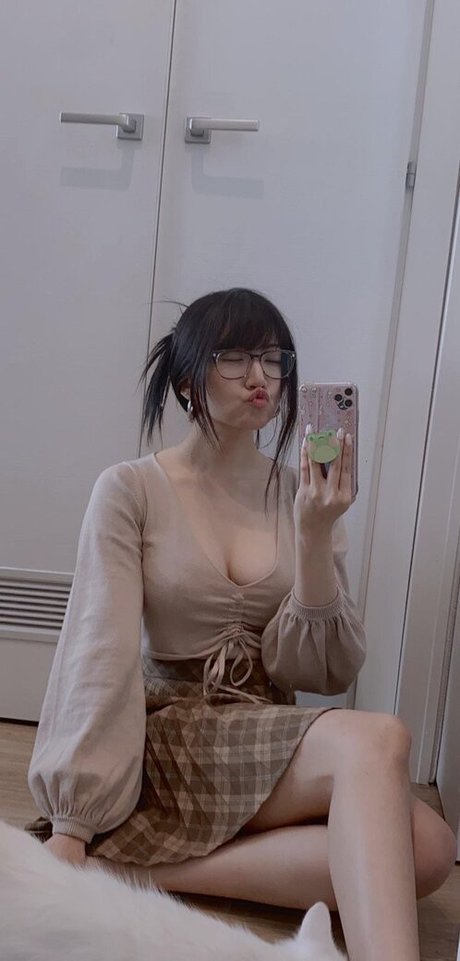 Aria Saki only fans xxx