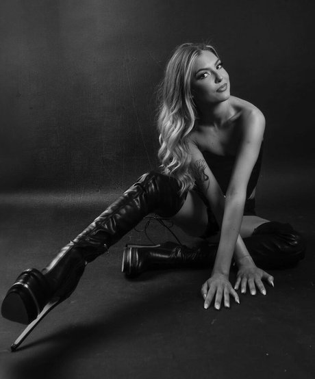 AsiaLily onlyfans nudes leaks