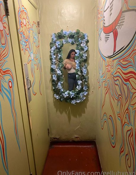 gelluhxoxo onlyfans naked pics