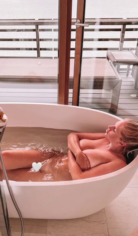 Miss Sophy sextape onlyfans