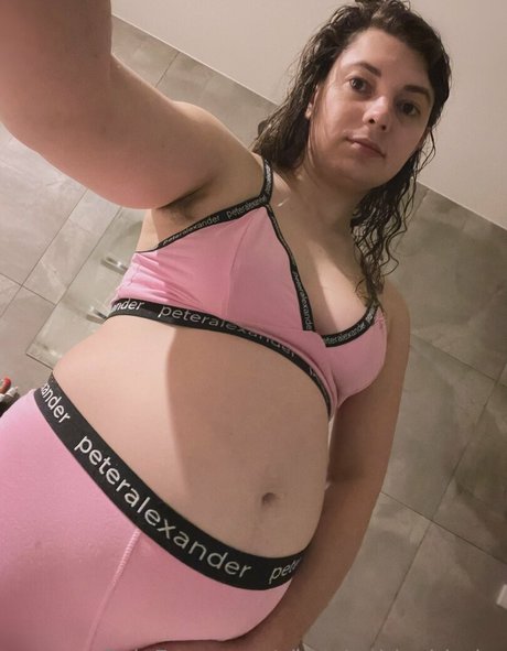 chippiechipsbimbo onlyfans x