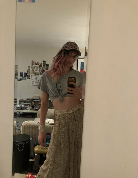 chippiechipsbimbo joi onlyfans