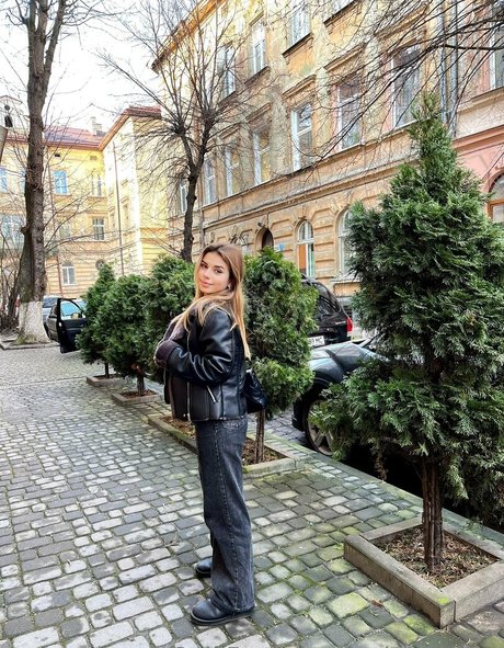 lucky ashley onlyfans nudes leaked