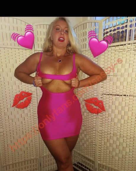Sassy S onlyfans tits