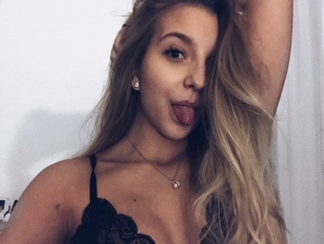 Sarah Nehy onlyfans leak fuck