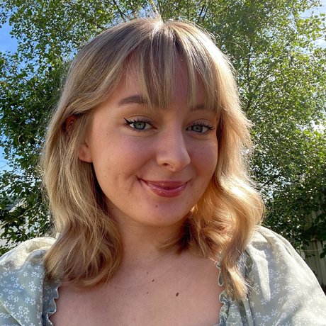 Sara Emilie pics onlyfans