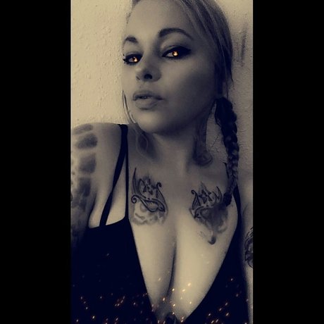 LeopardInk onlyfans creator