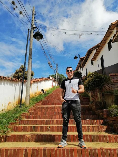 SantiBucara nude onlyfans pics