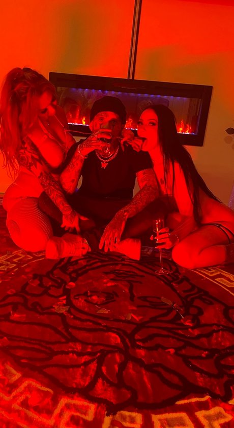 Sxndhxlp onlyfans ass