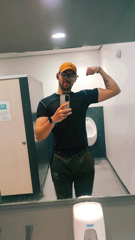 Latino Gold_ onlyfans archives