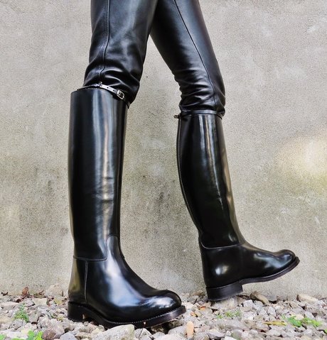 Riding Boots nude leaks onlyfans