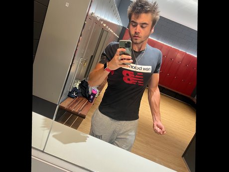 rory van dooren onlyfans naked