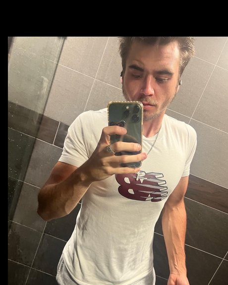 rory van dooren leaked nudes onlyfans