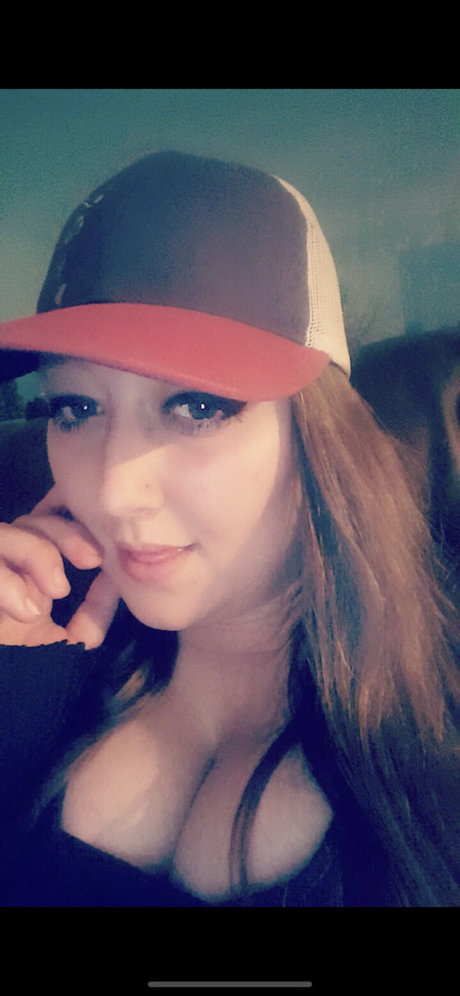 Scarlet Ivy onlyfans nude pics