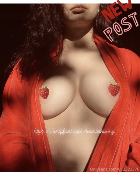 ScarletHunny nude leaked onlyfans