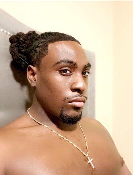 Tone witda Dick_ onlyfans nude pictures