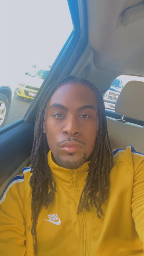 Tone witda Dick_ onlyfans for free