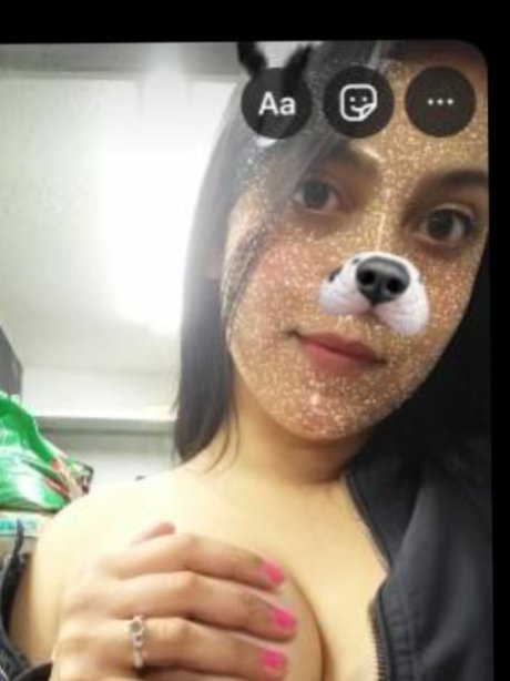 Scarletthott onlyfans model photo