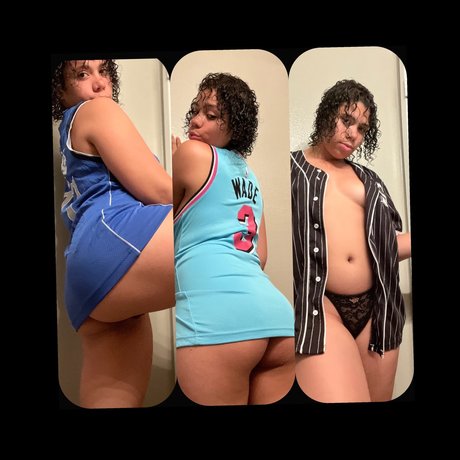 Savannah Rose onlyfans images