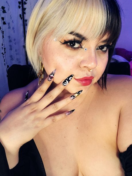 Satyn Doll only fans leaked porn