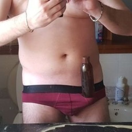 XL GamerTop onlyfans leaked tits