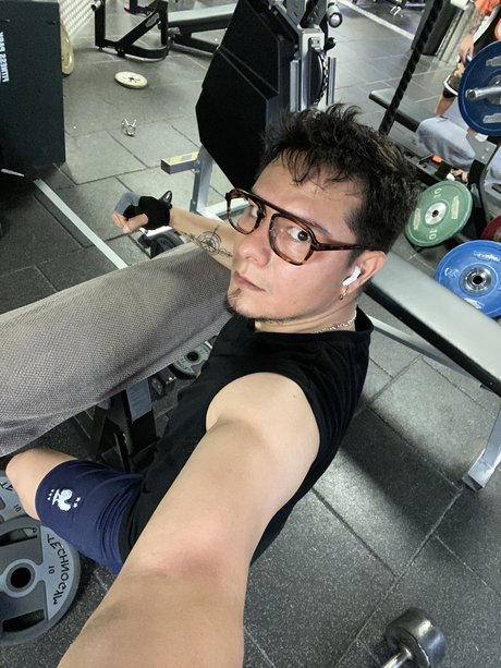 Victor LoHer onlyfans sextape leak