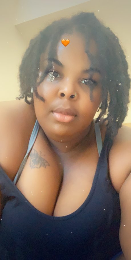 Fruity Lash e onlyfans nude leak