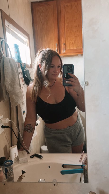 Brooklyn Belle onlyfans post