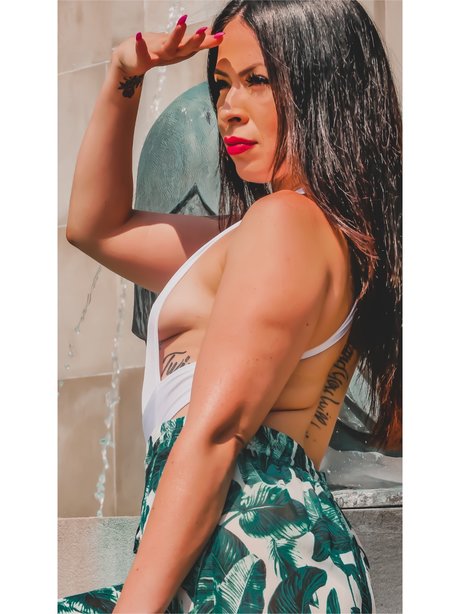 Peruvian Gawdess leaks only fans