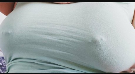 ThiccWitchyBitch onlyfans nudes leak