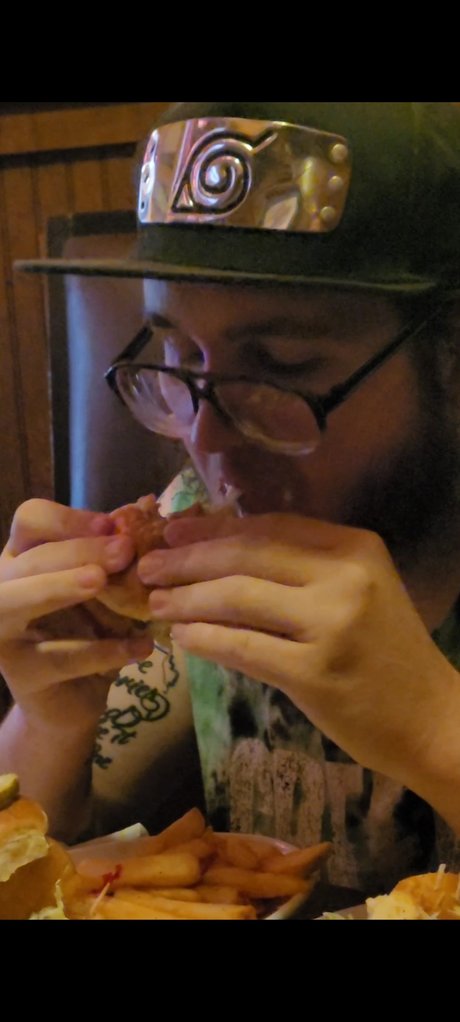 YessiPutItInMyMouth onlyfans nude leak