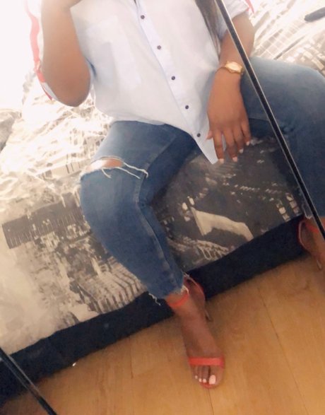 The Kinda Girl U Like onlyfans exposed