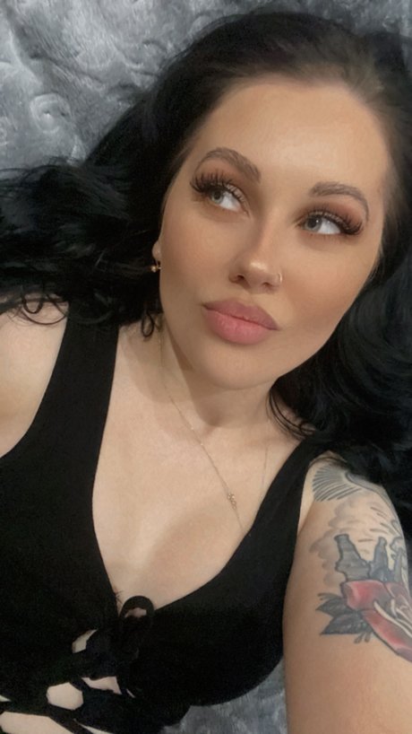 Only yours truly nude onlyfans leaks