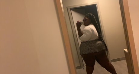 M o c h a_ onlyfans leaked sex