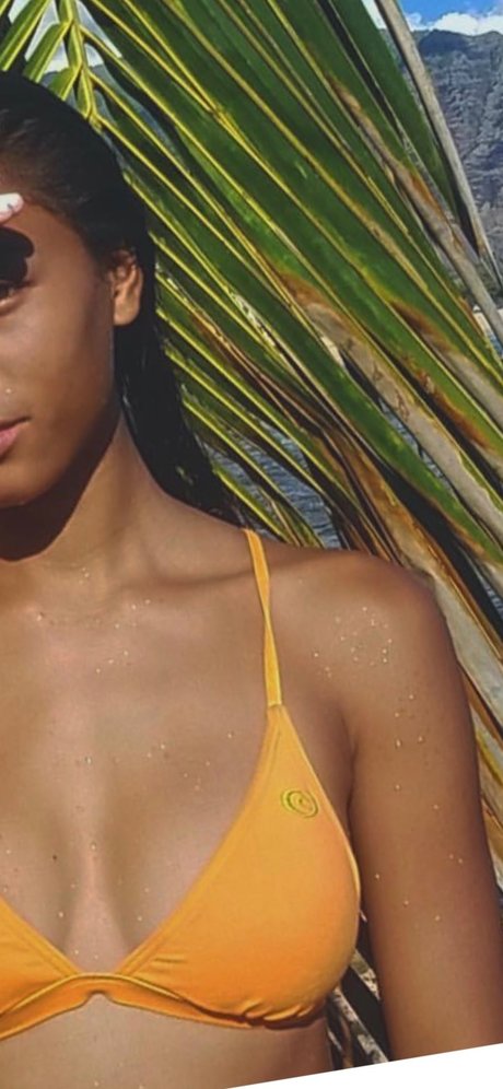 Viv_ onlyfans leaked pics