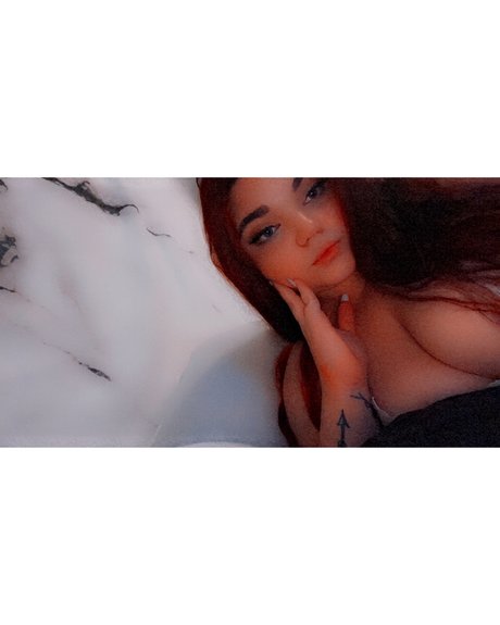 Taylor Maria onlyfans leaked.