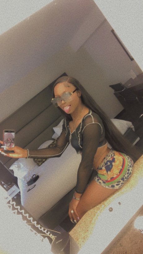 Dabossbanks onlyfans topless