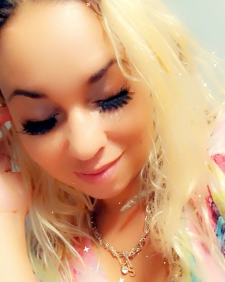 Tay Digzz naked onlyfans leak