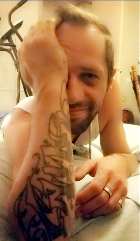 T Bone onlyfans leake