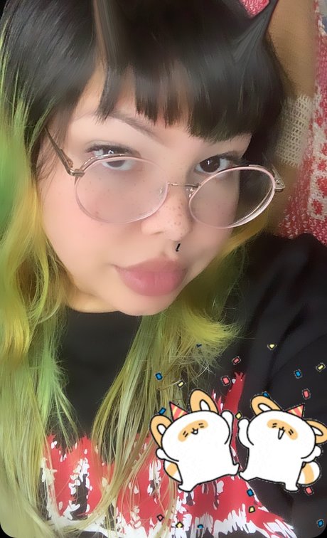 Aine likes to garden_ only fans leaks