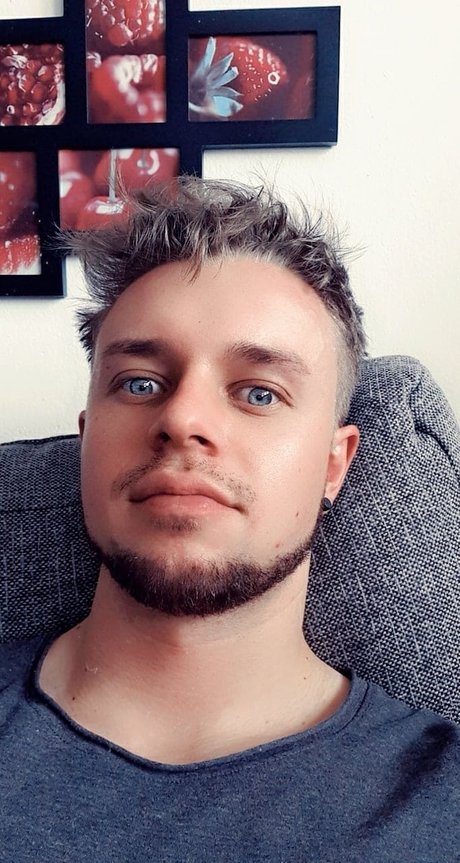 XxFloxX free onlyfans