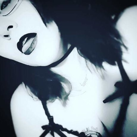 Thickthighsgreeneyes onlyfans x