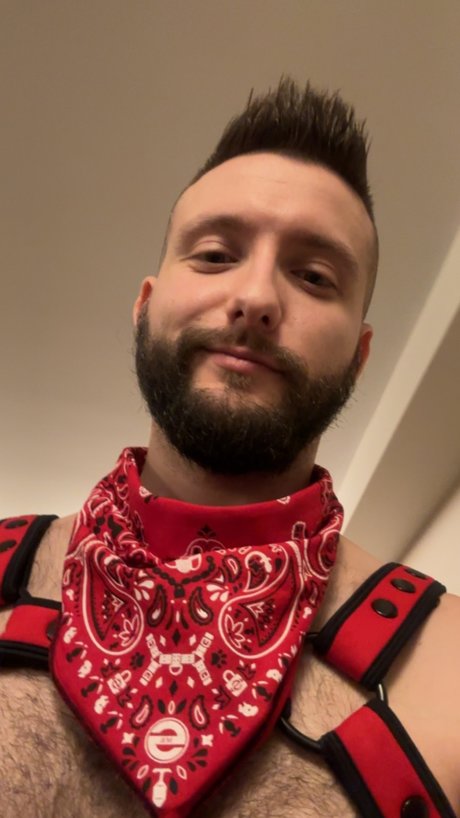 Zander Maxxx onlyfans public photos