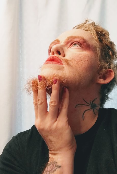 GregoreErotic Trans Man SW nude porn onlyfans