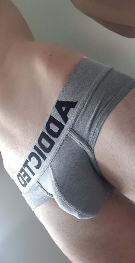 SunnyBum94 onlyfans nude pictures