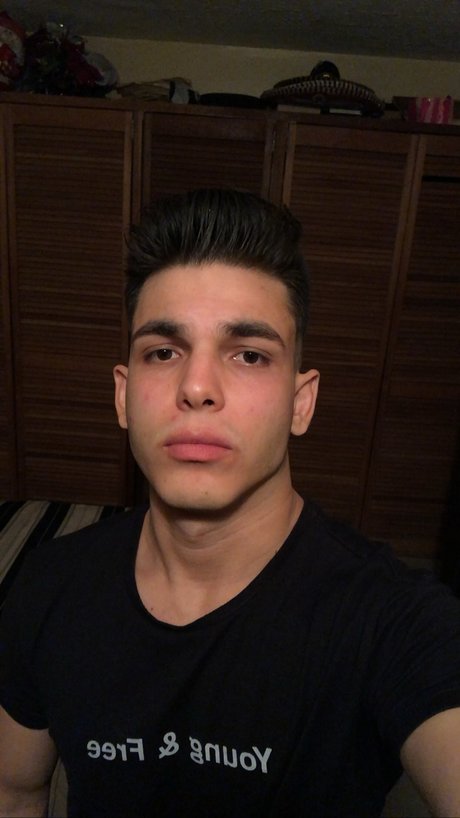 Jesus Travieso onlyfans boobs